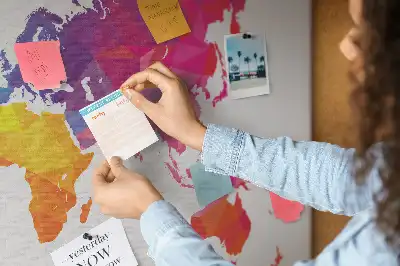 Tableau d'affichage en liège Carte du monde abstraite