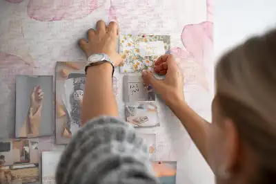 Tableau en liège décoratif motif Pétales à l'aquarelle