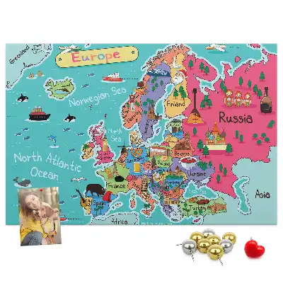 Tableau d'affichage en liège avec carte de l'Europe