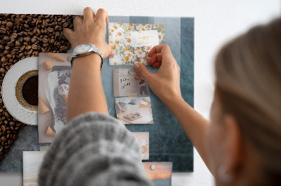Tableau mural magnétique Une tasse de café