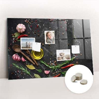 Tableau pour magnet Épices sur le comptoir