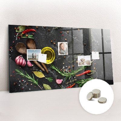 Tableau pour magnet Épices sur le comptoir