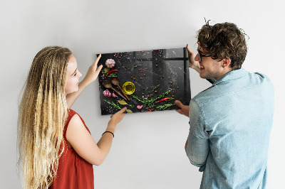 Tableau pour magnet Épices sur le comptoir