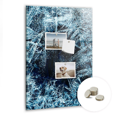 Tableau magnétique pour magnets Une plaque de glace