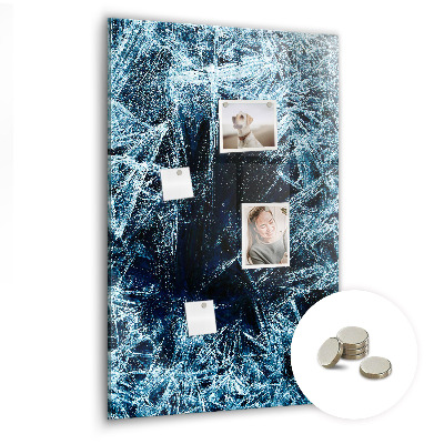 Tableau magnétique pour magnets Une plaque de glace
