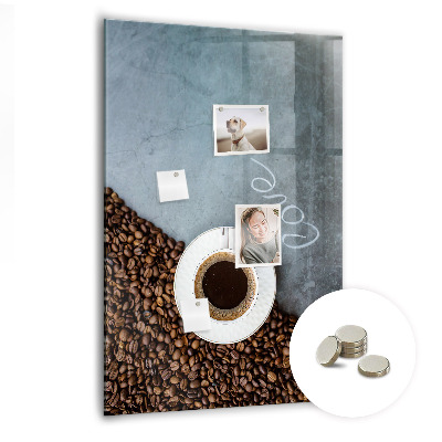 Tableau magnétique pour magnets Une tasse de café
