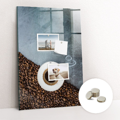 Tableau magnétique pour magnets Une tasse de café